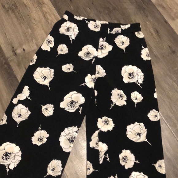 Pants - Picture 3 of 5